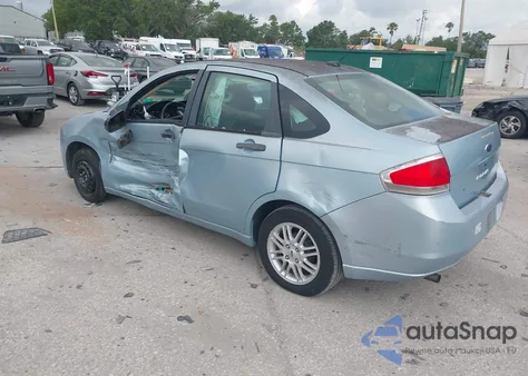 2009 Ford Focus Se z USA, uszkodzony, nr VIN 1FAHP35N09W122460
